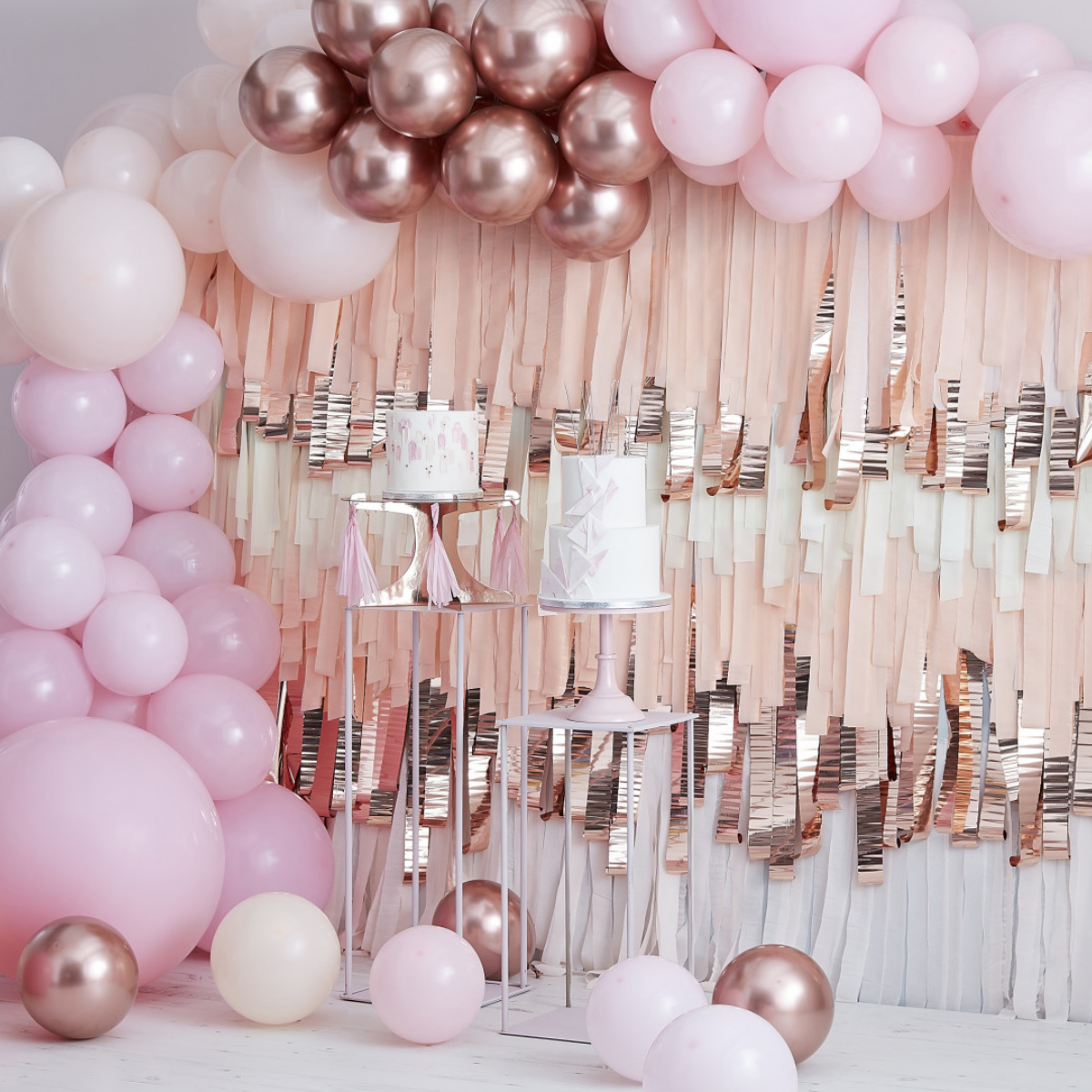 Mur et arche de ballons