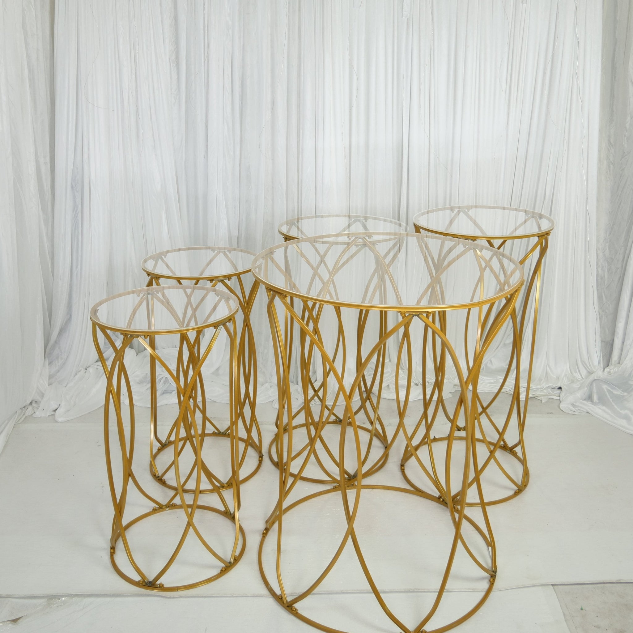 Location - Table à gâteau Somptueuse Sélène - 70cm