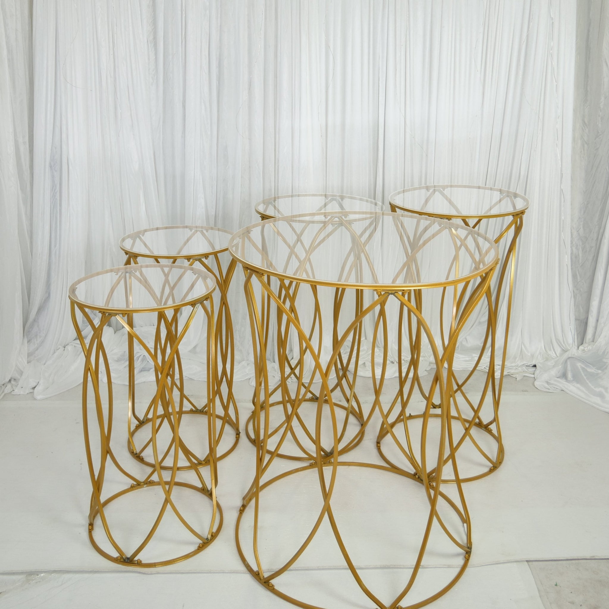 Location - Set de Tables à gâteaux somptueuses dorées - lot de 5