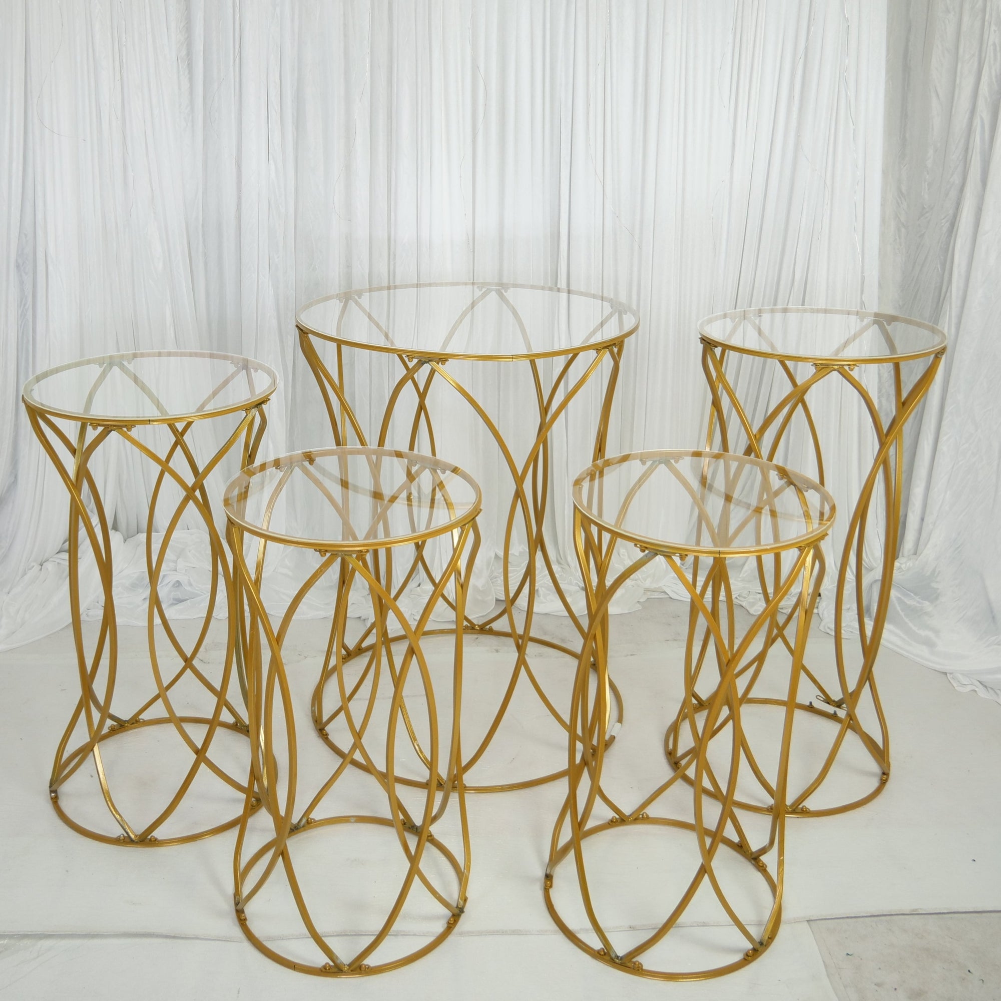 Location - Table à gâteau somptueuse Minerva Miniature - 40cm