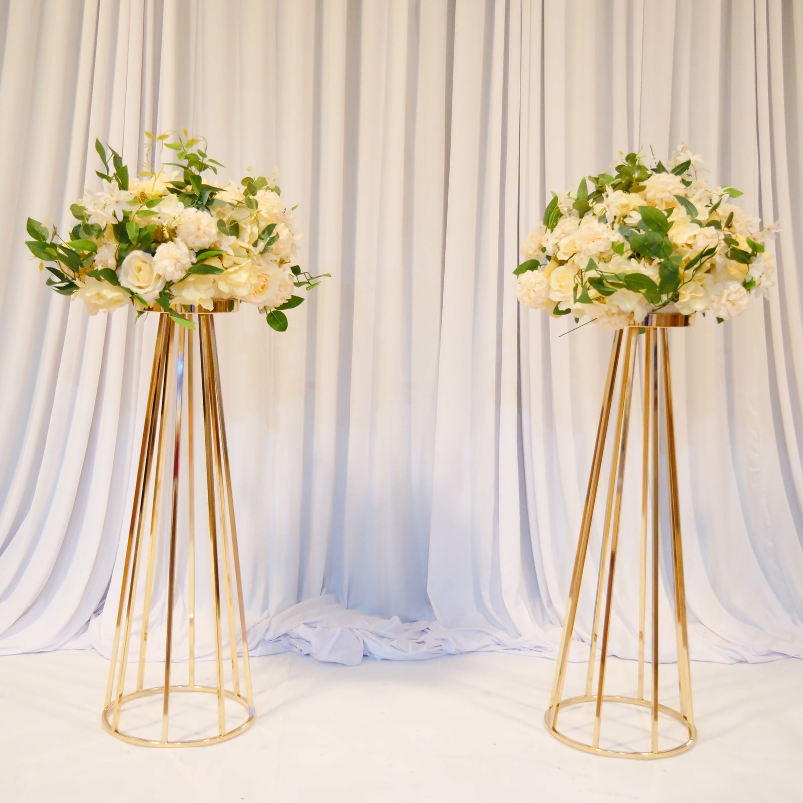 Location - Allée centrale décorée - LOLA