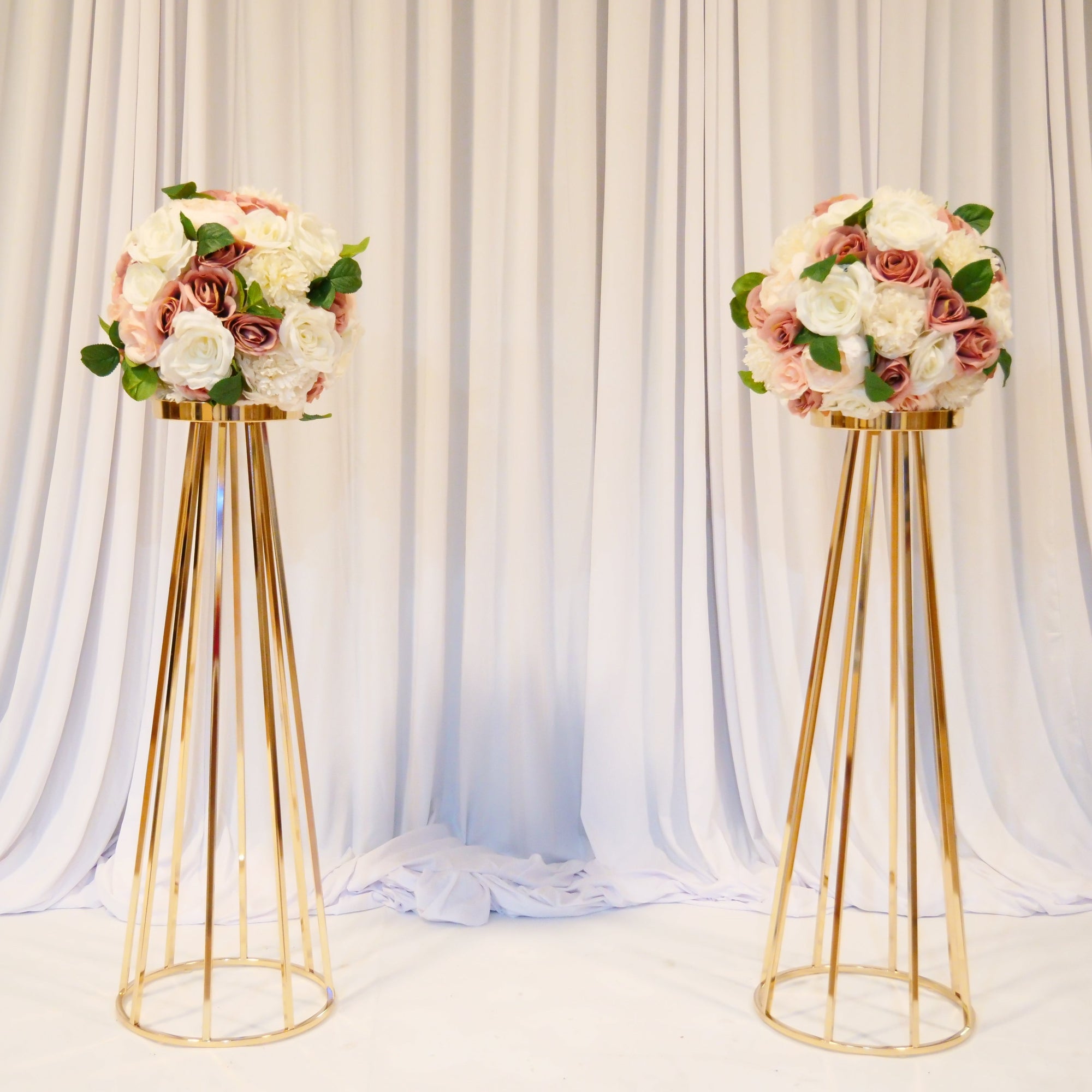 Location - Allée centrale décorée - LOLA