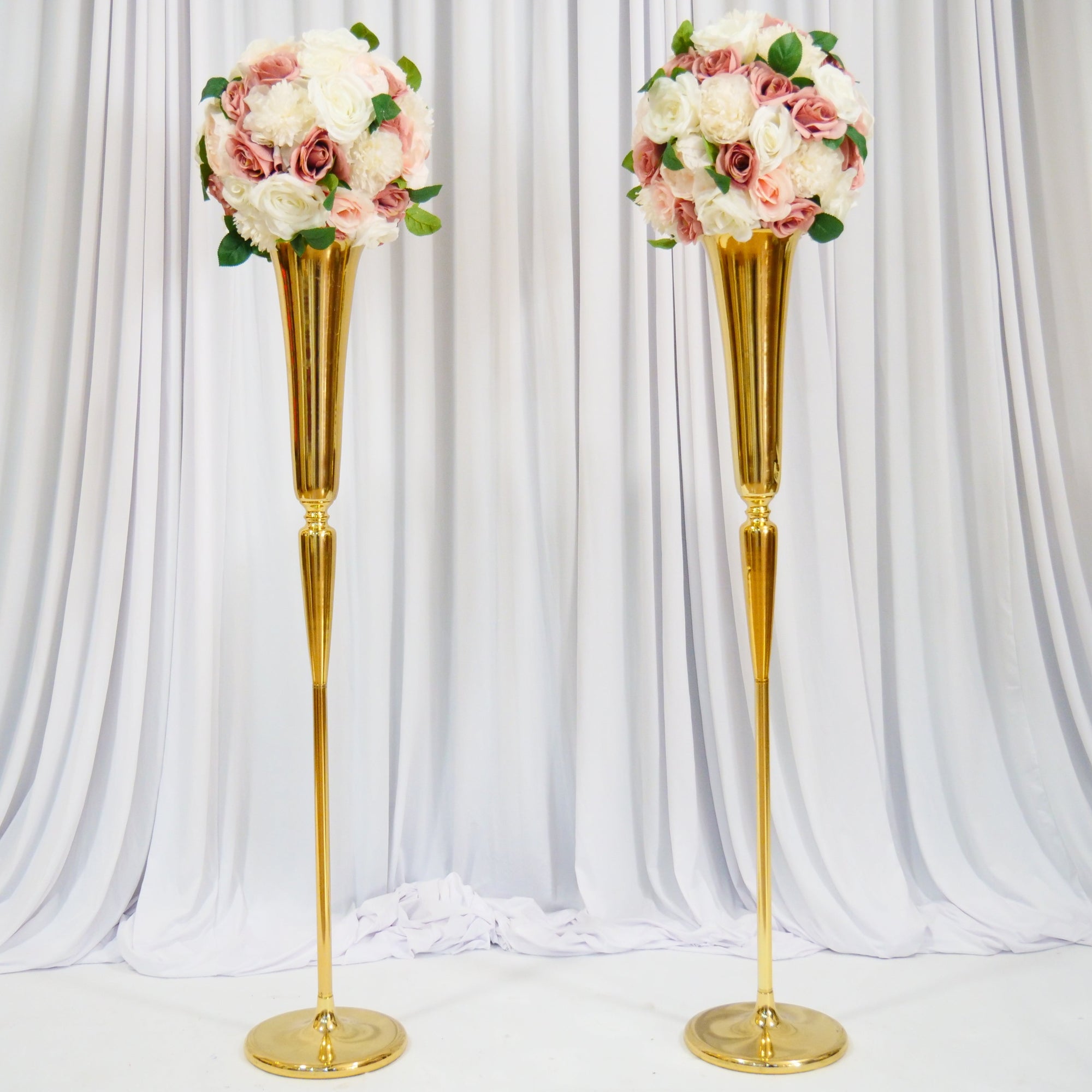 Location - Allée centrale décorée - Imagine doré