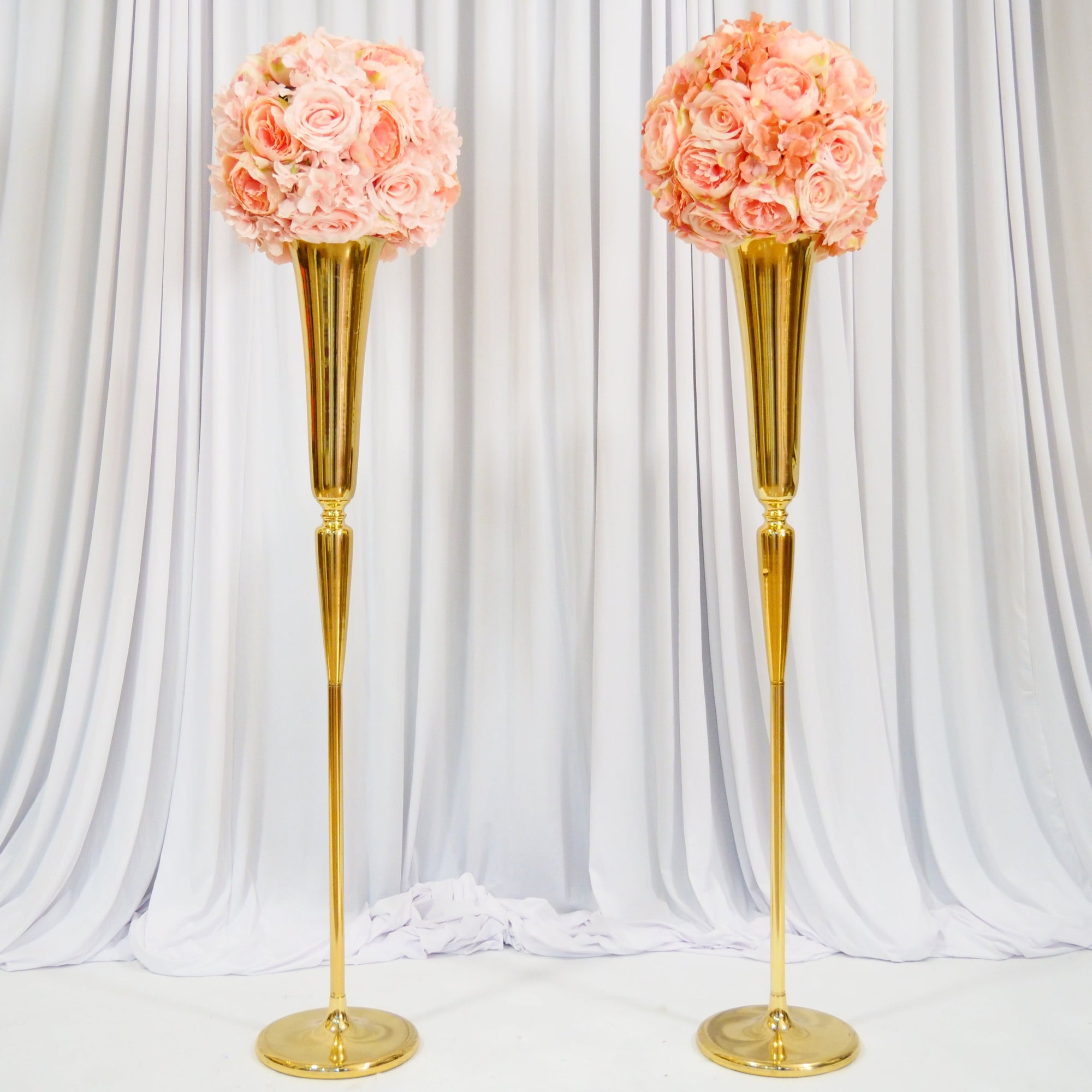 Location - Allée centrale décorée - Imagine doré