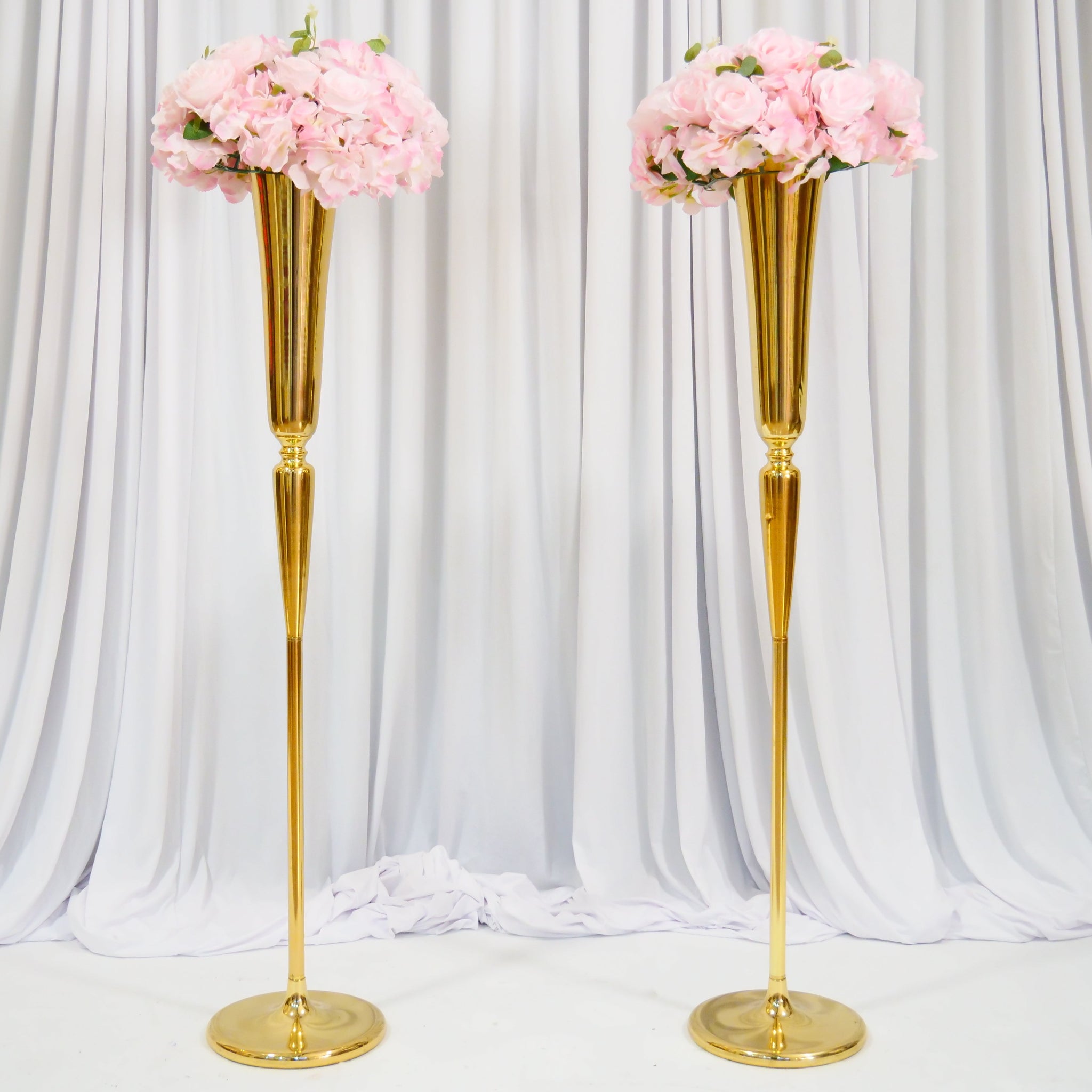 Location - Allée centrale décorée - Imagine doré