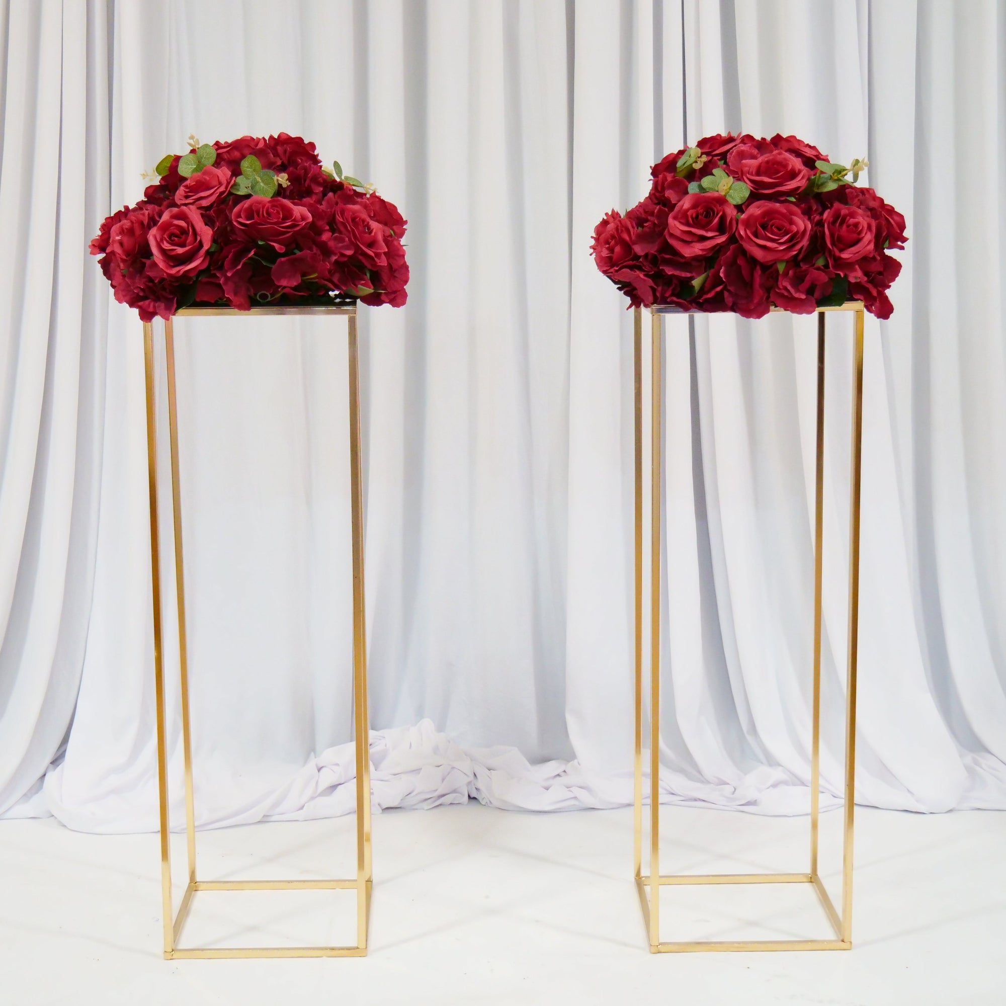 Location - Allée centrale décorée - Récital Doré 80