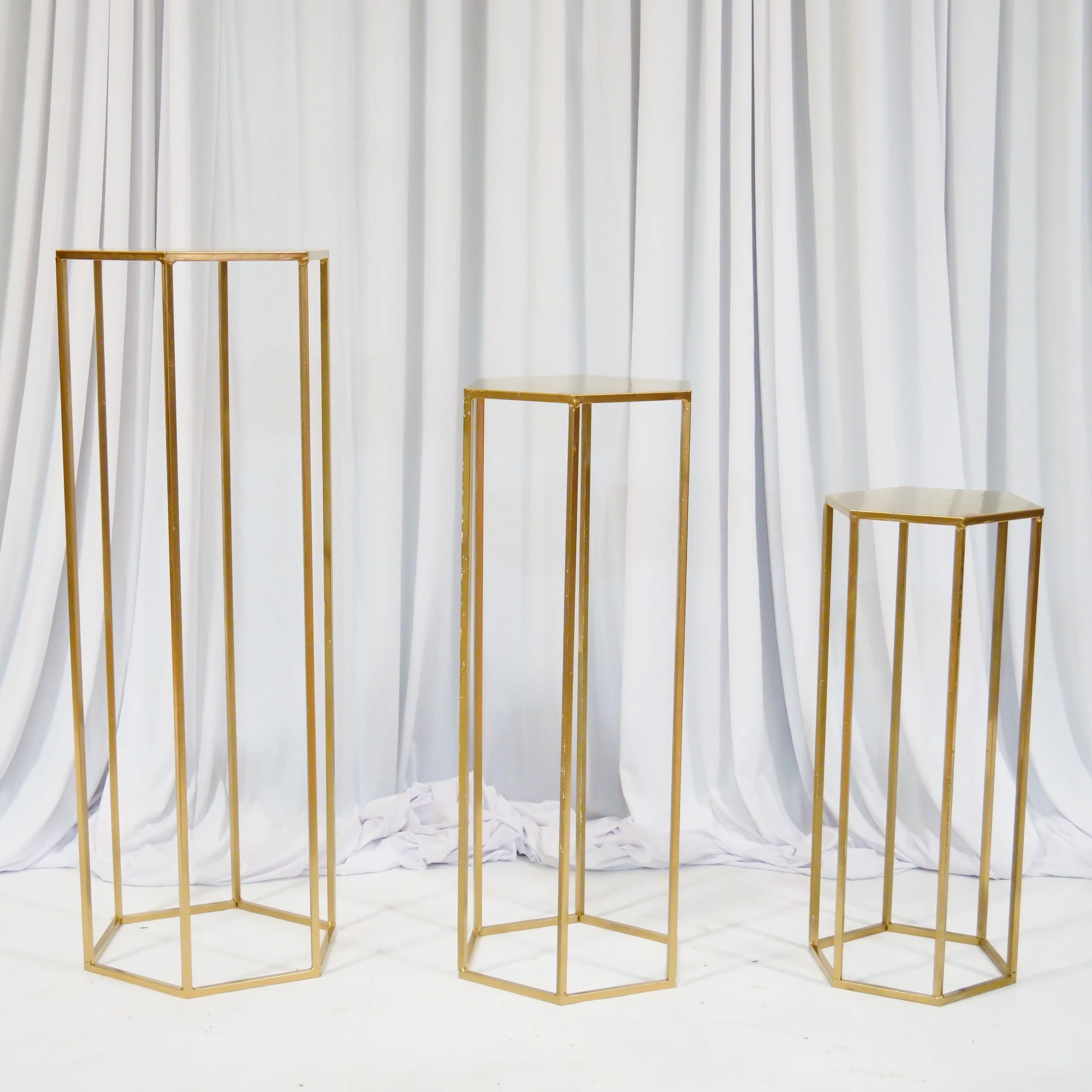 Location - Lot de 3 sellettes hexagonales en Métal de couleur OR