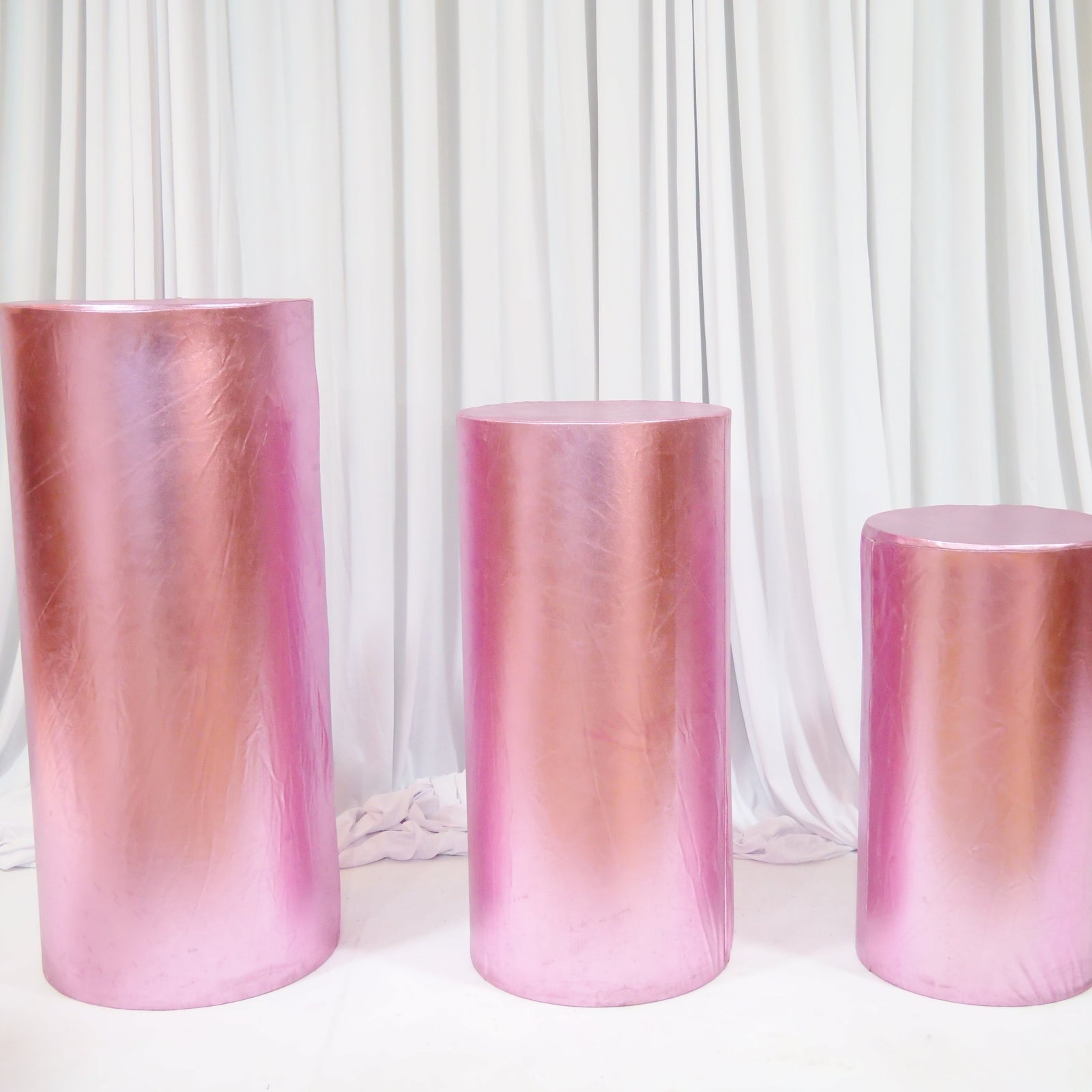 Location - Colonnes cylindriques par 3 Rose (housse de protection)