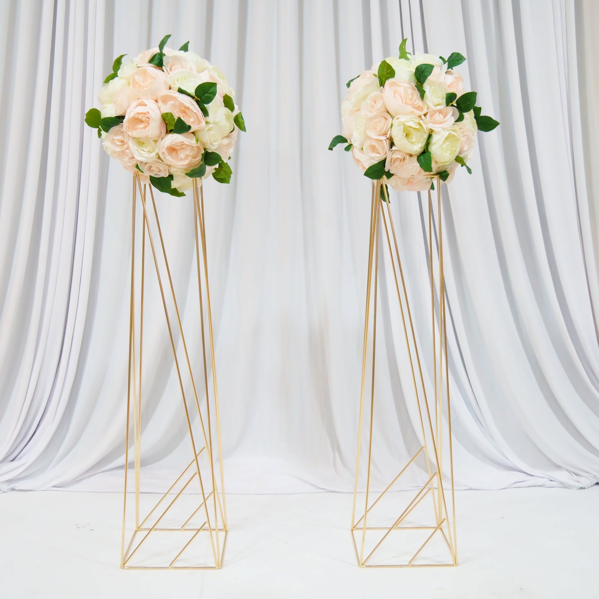 Location - Allée centrale décorée - Atelier