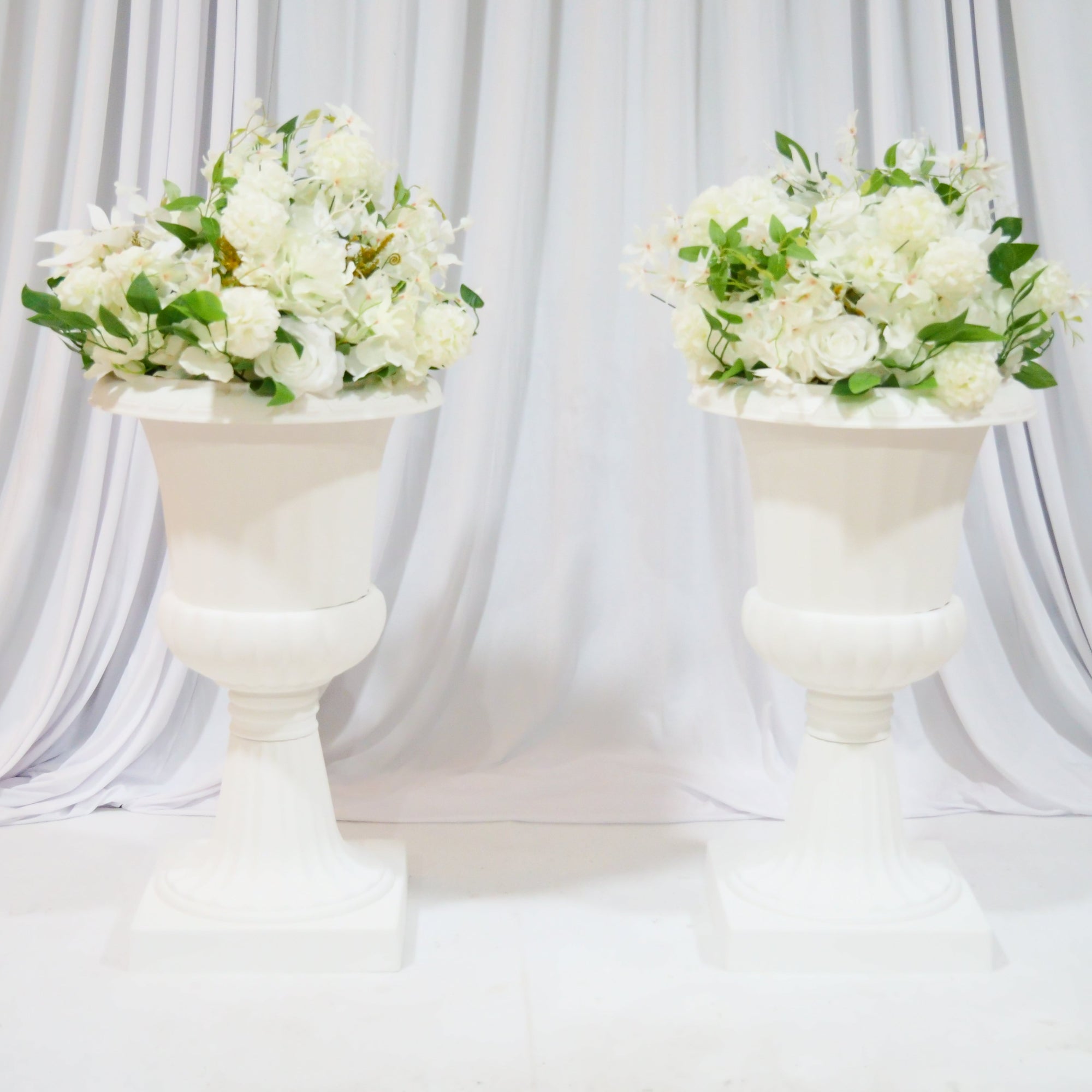 Location - Allée centrale décorée - Vasile 67