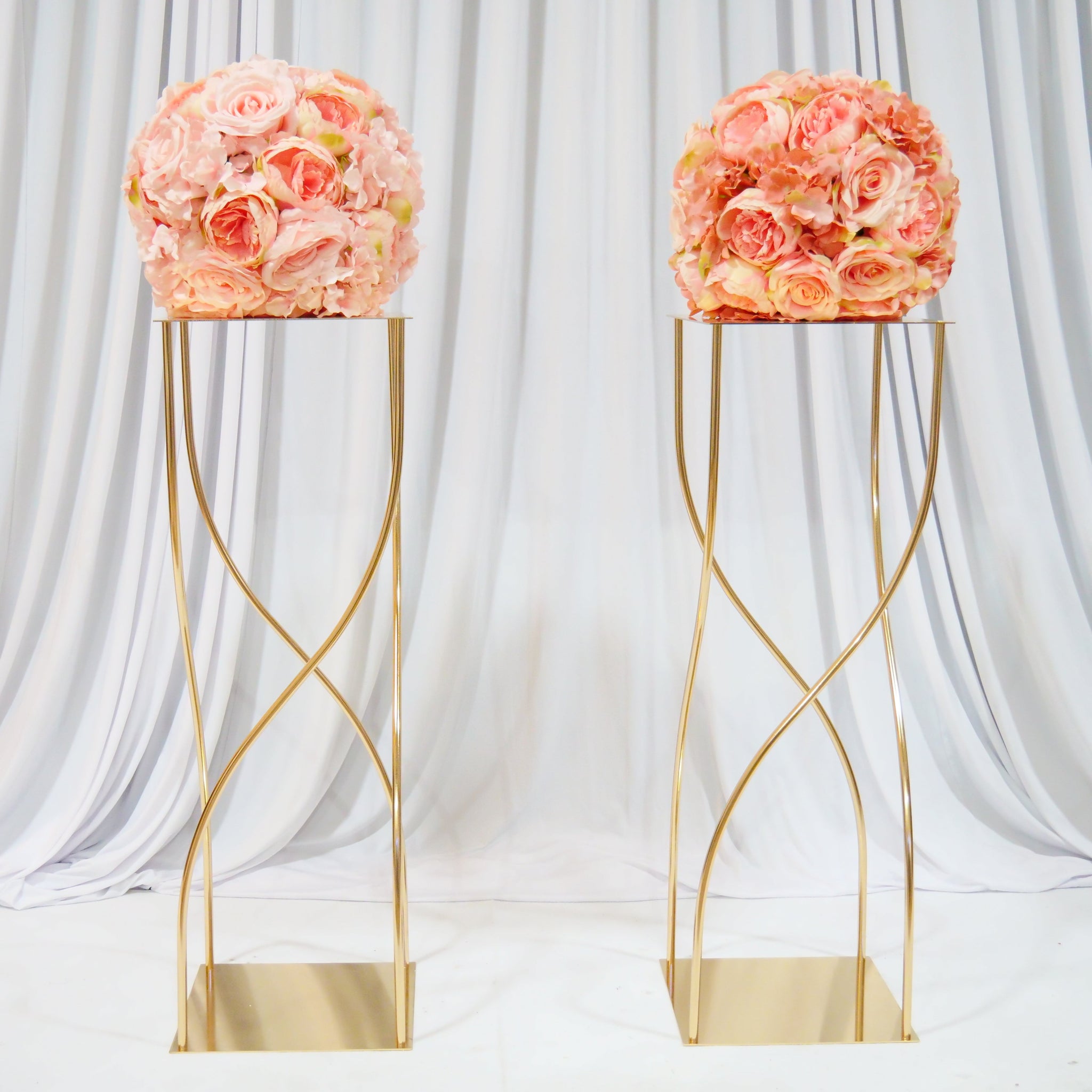 Location - Allée centrale décorée - ALIX 90