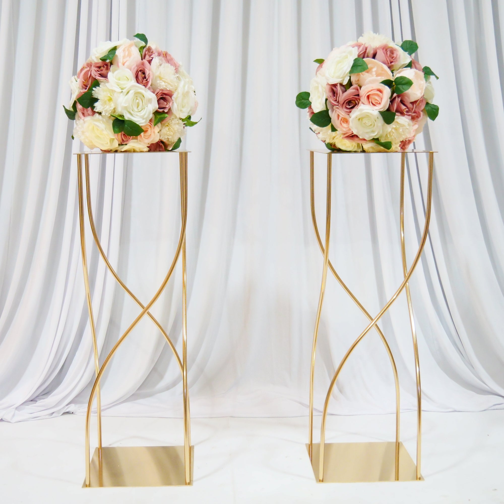 Location - Allée centrale décorée - ALIX 90