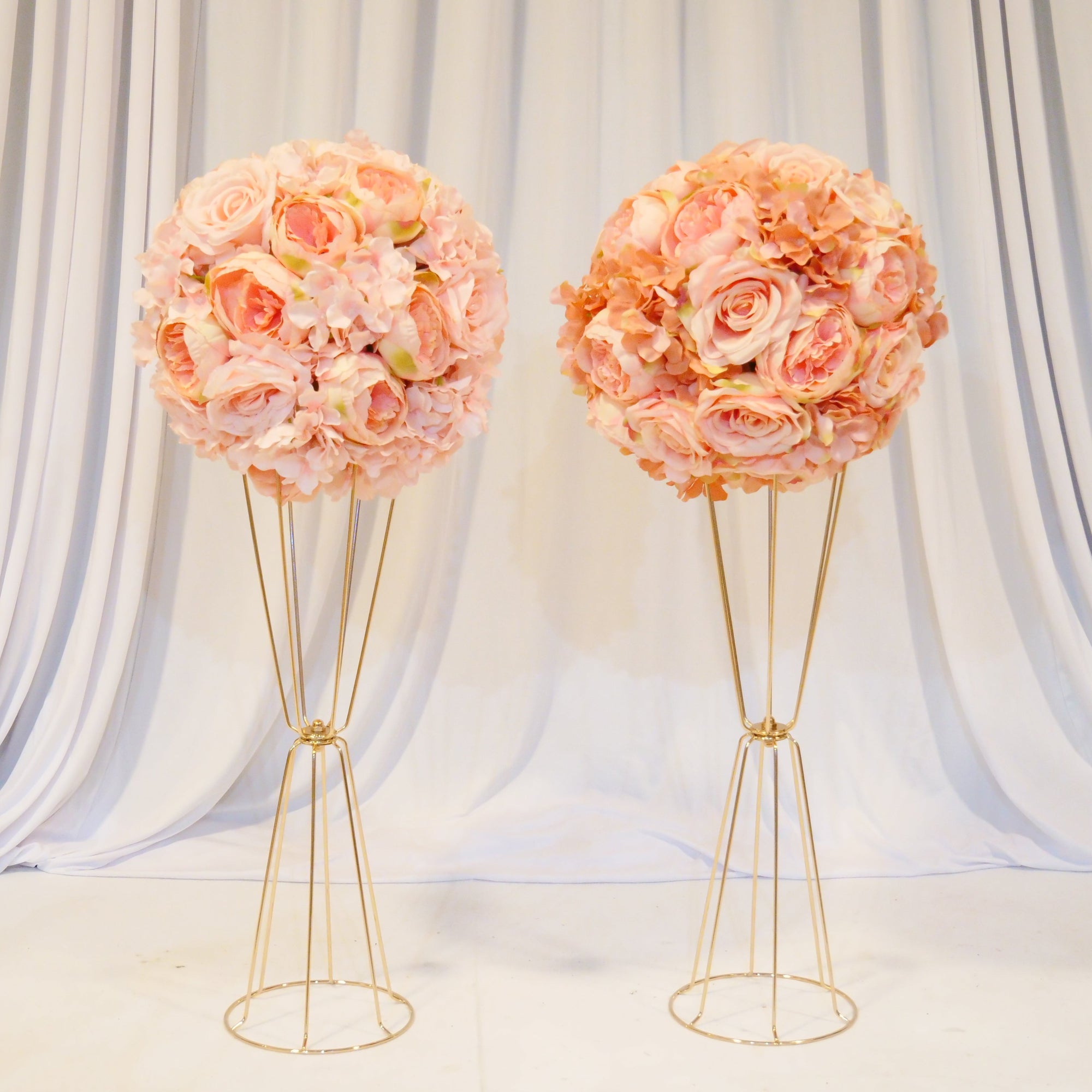 Location - Allée centrale décorée - Trompette 60