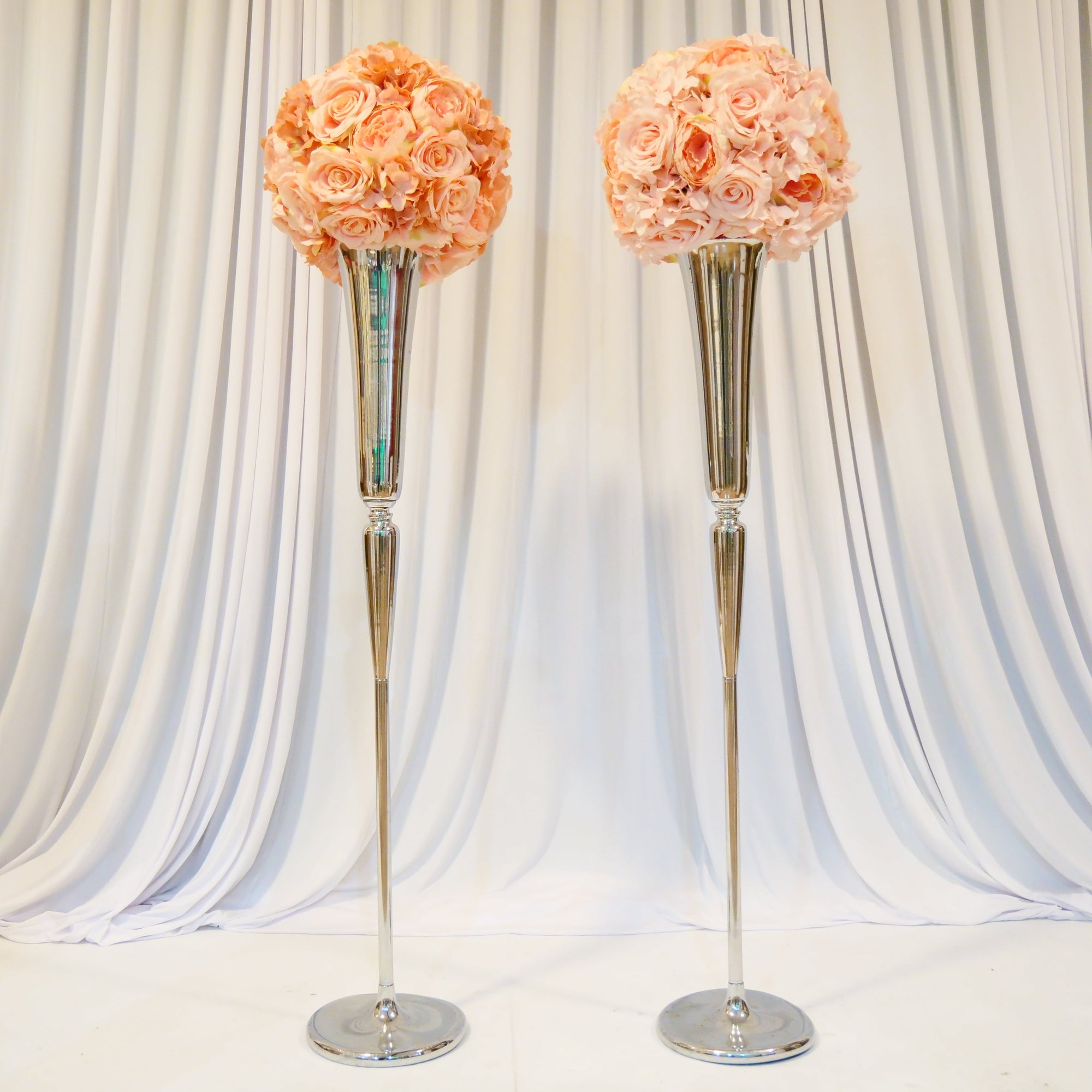 Location - Allée centrale décorée - Imagine argenté