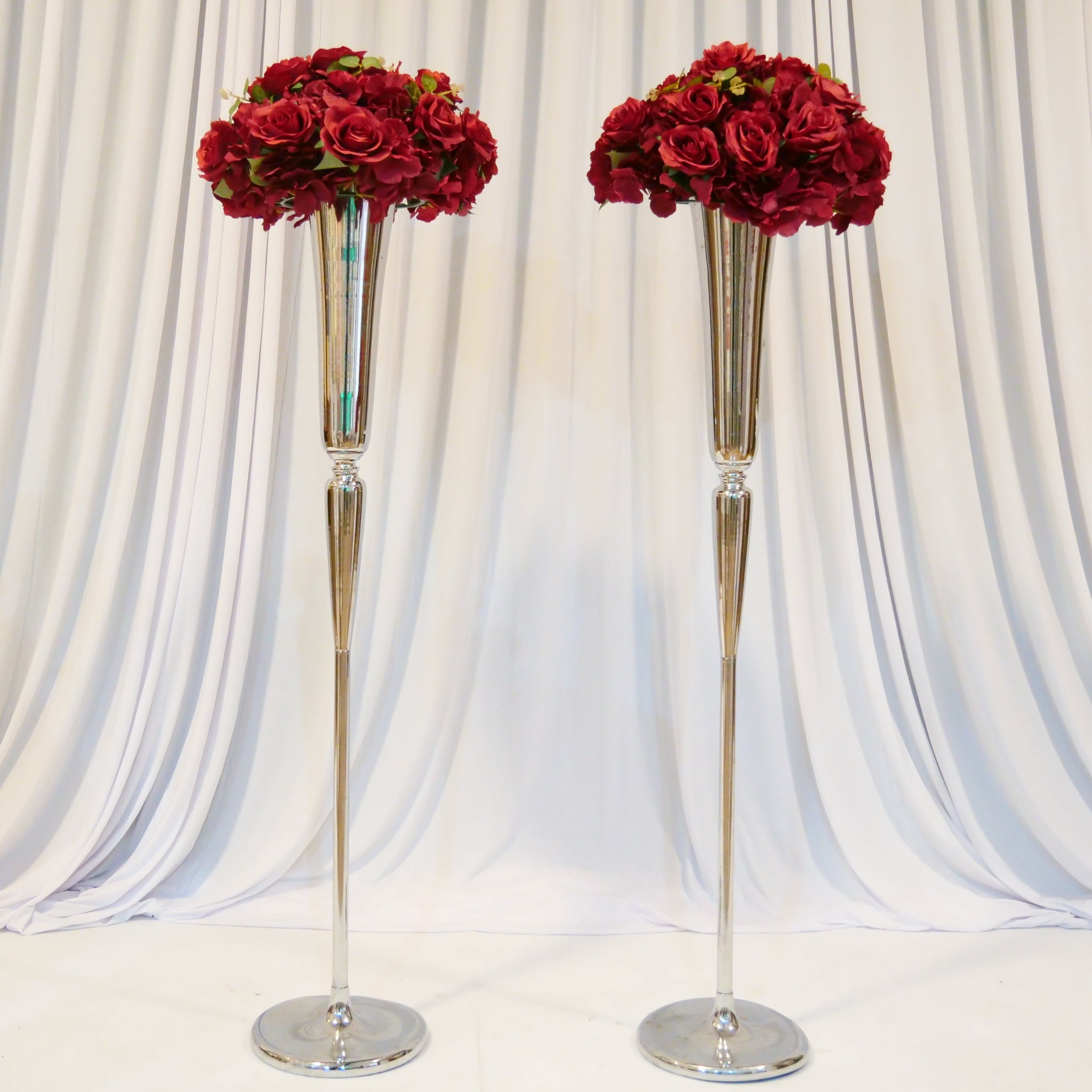 Location - Allée centrale décorée - Imagine argenté