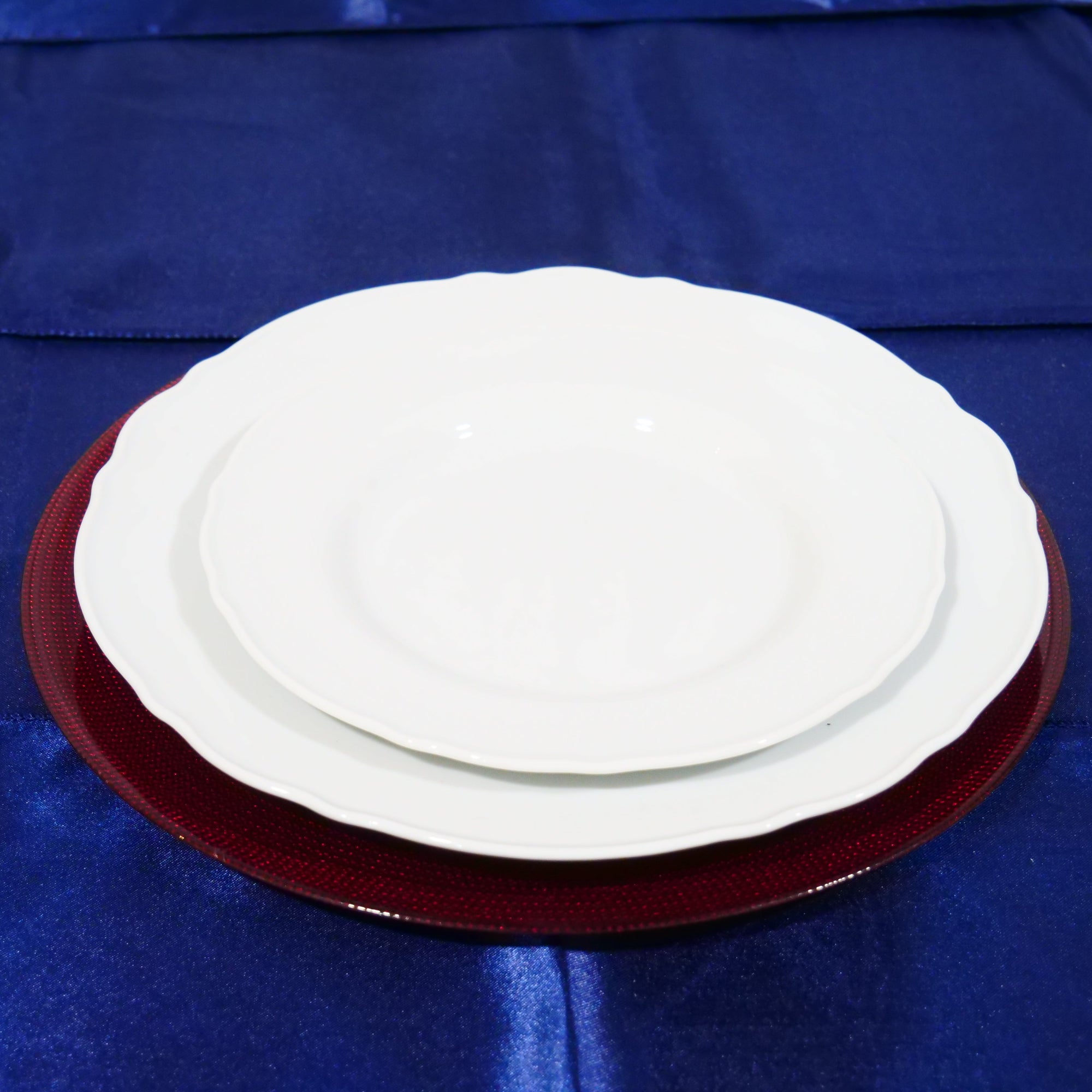 Location - Grand plat rond porte assiette IXY Rouge