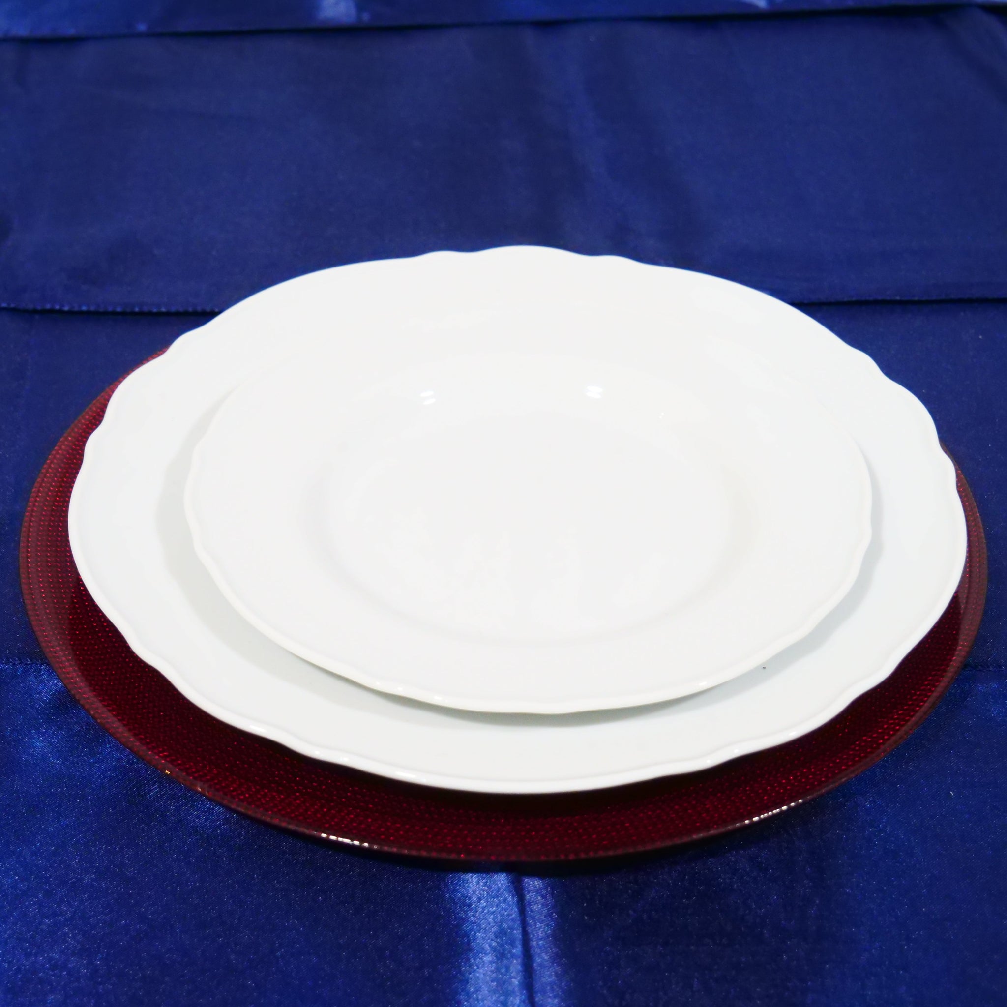 Location - Grand plat rond porte assiette IXY Rouge