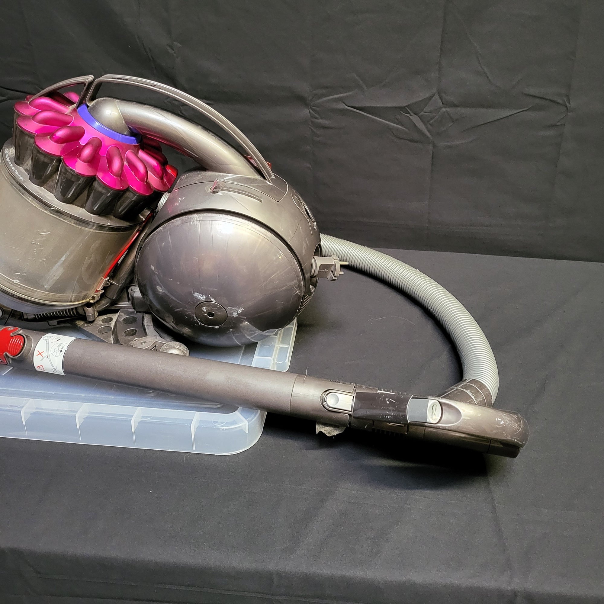 Location - Dyson aspirateur sans sac 2L grande puissance