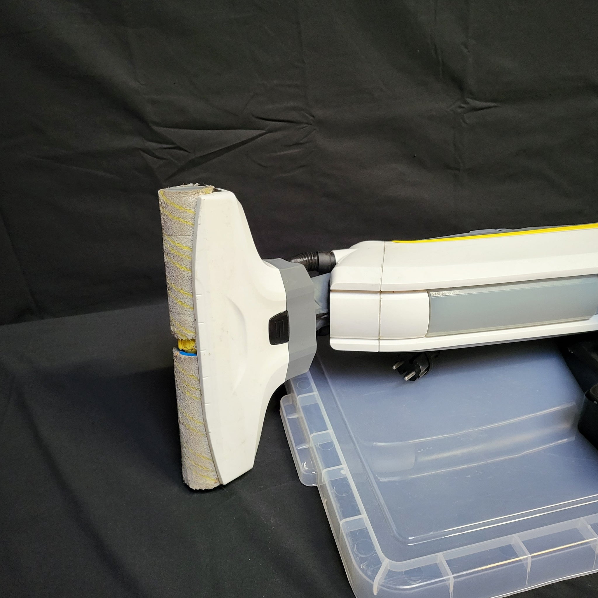 Location - Kärcher Nettoyeur de sol dur sans sac Capacité poussière 0,2 litre Blanc