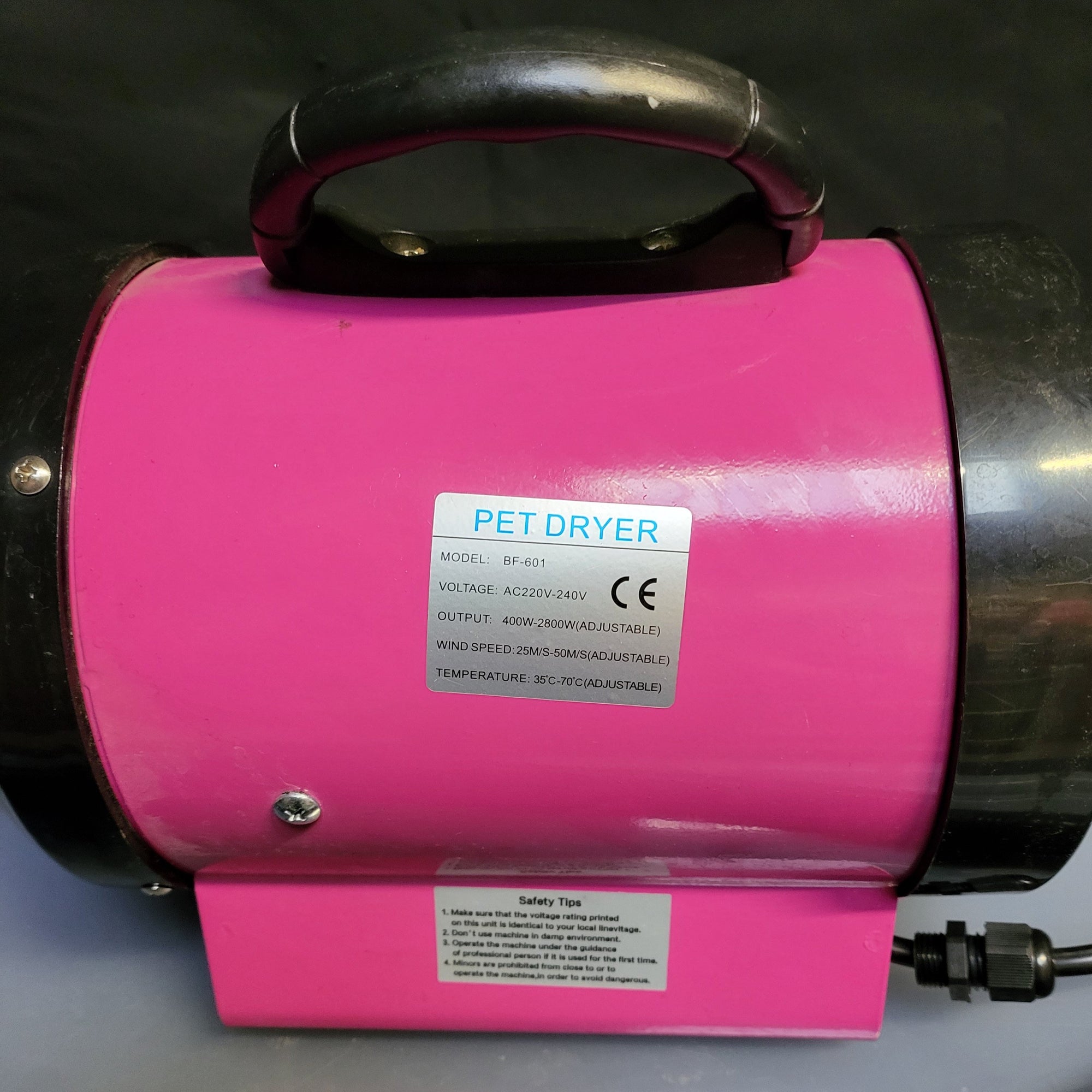 Location - Séchoir Sèche-Poils Toilettage pour Chiens Chats Animaux 2800W