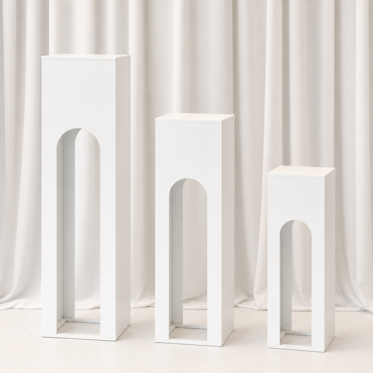 Location - Colonnes romaines blanches par 3 [COLROX3]