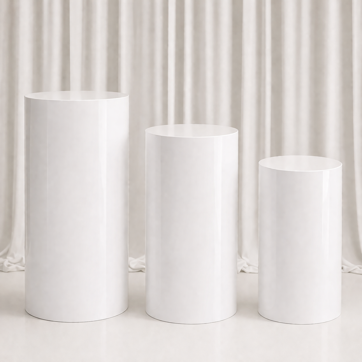 Location - Colonnes cylindriques blanches par 3 [CCBS3]