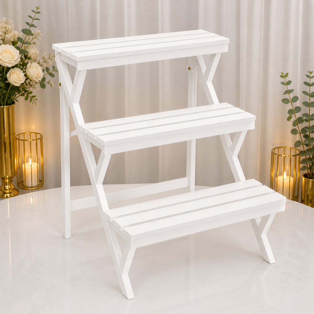 Location - Présentoir 3 niveaux bois blanc escalier