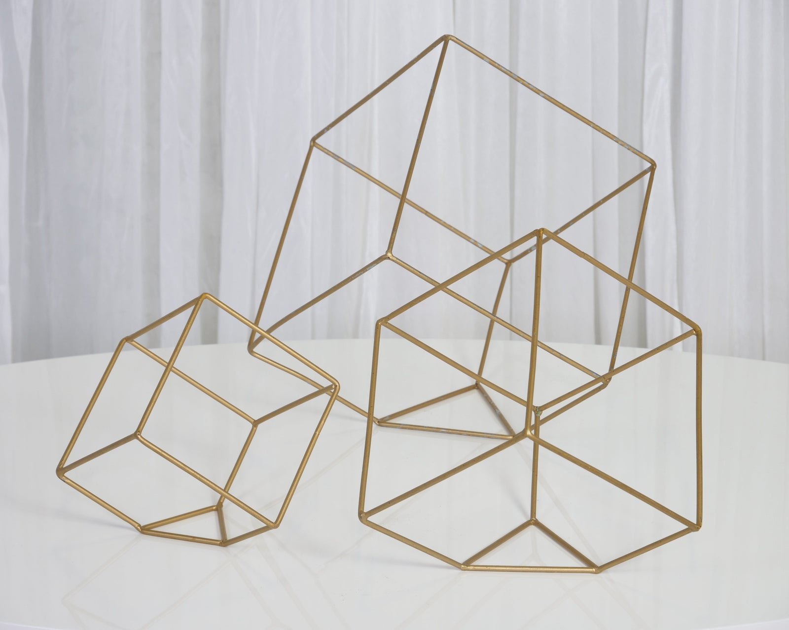 Location - Lot de 3 Vases Géométriques Or [LTGEOO3]