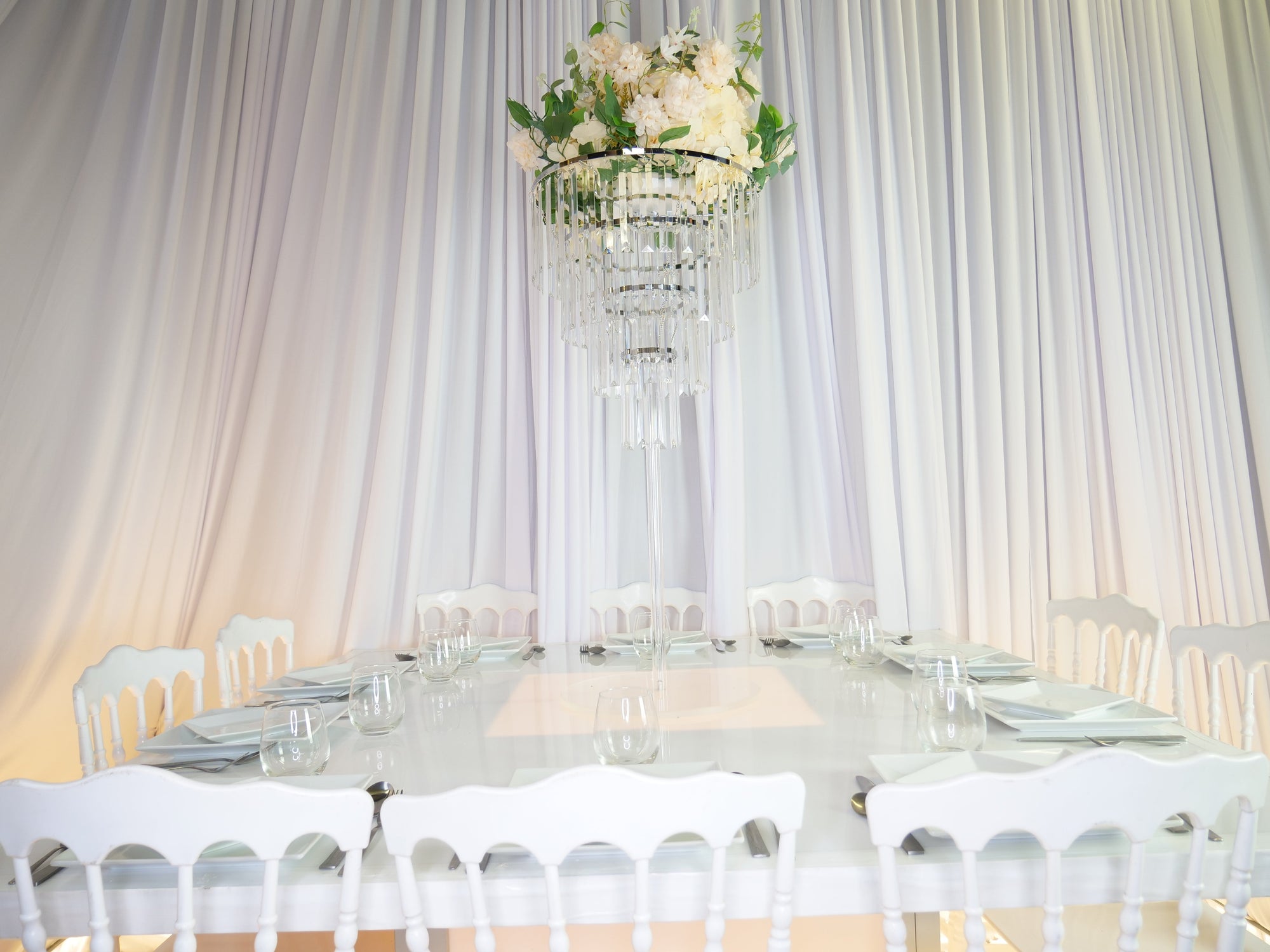 Location - [Table garnie PAP] Table lumineuse 10 personnes - Gala des Cieux