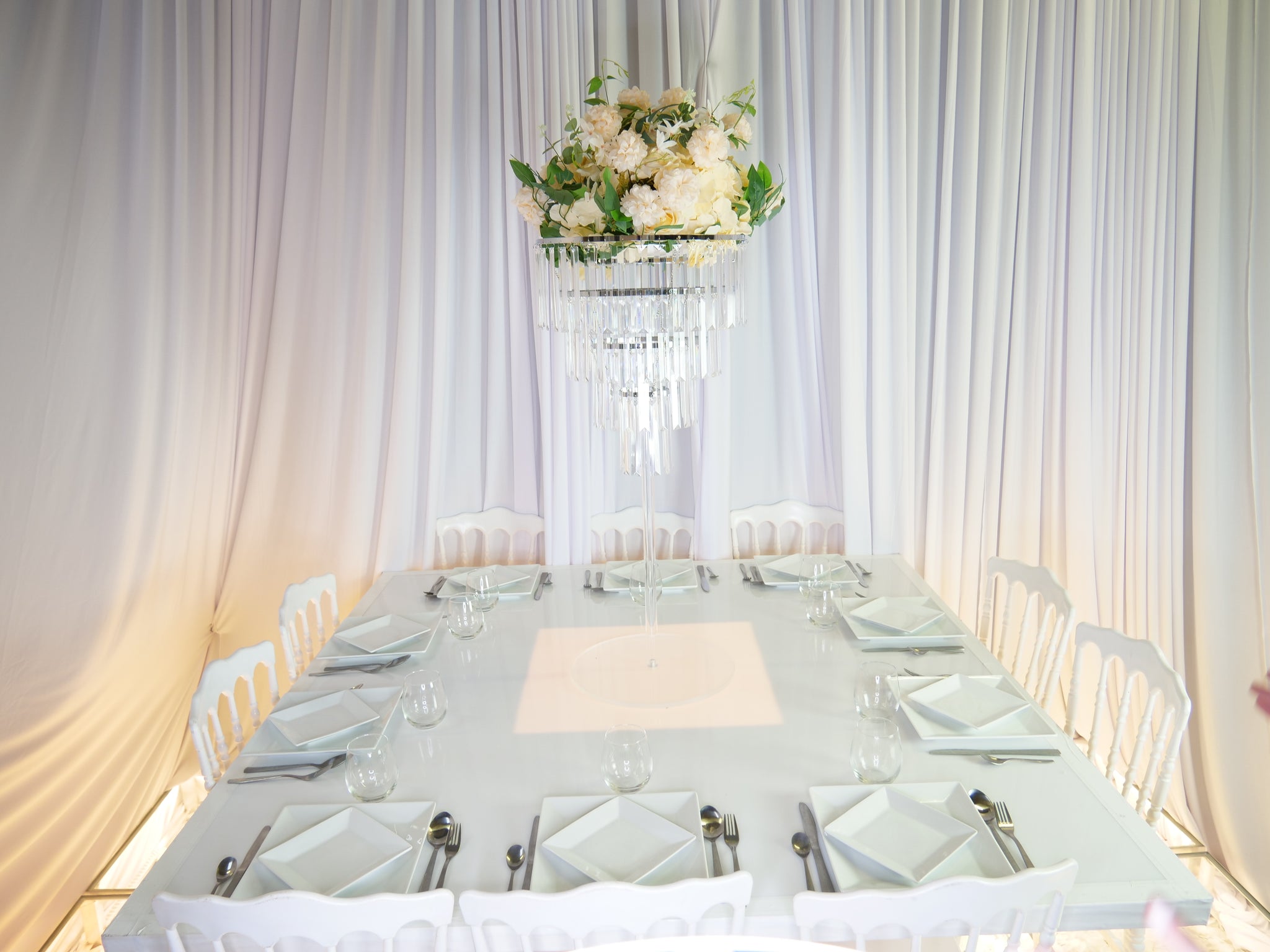 Location - [Table garnie PAP] Table lumineuse 10 personnes - Gala des Cieux