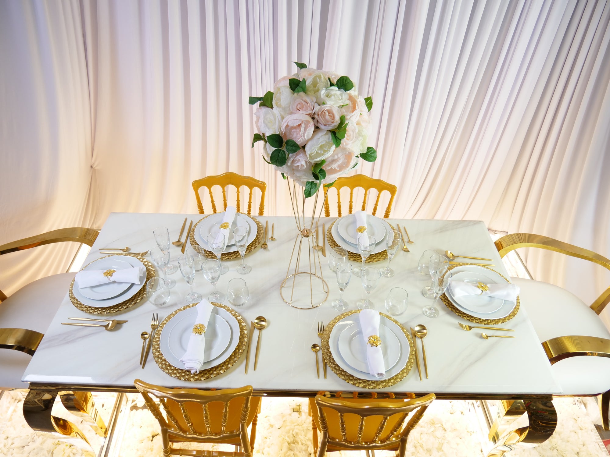 Location - Table d'honneur - table majestueuse pour 8 personnes