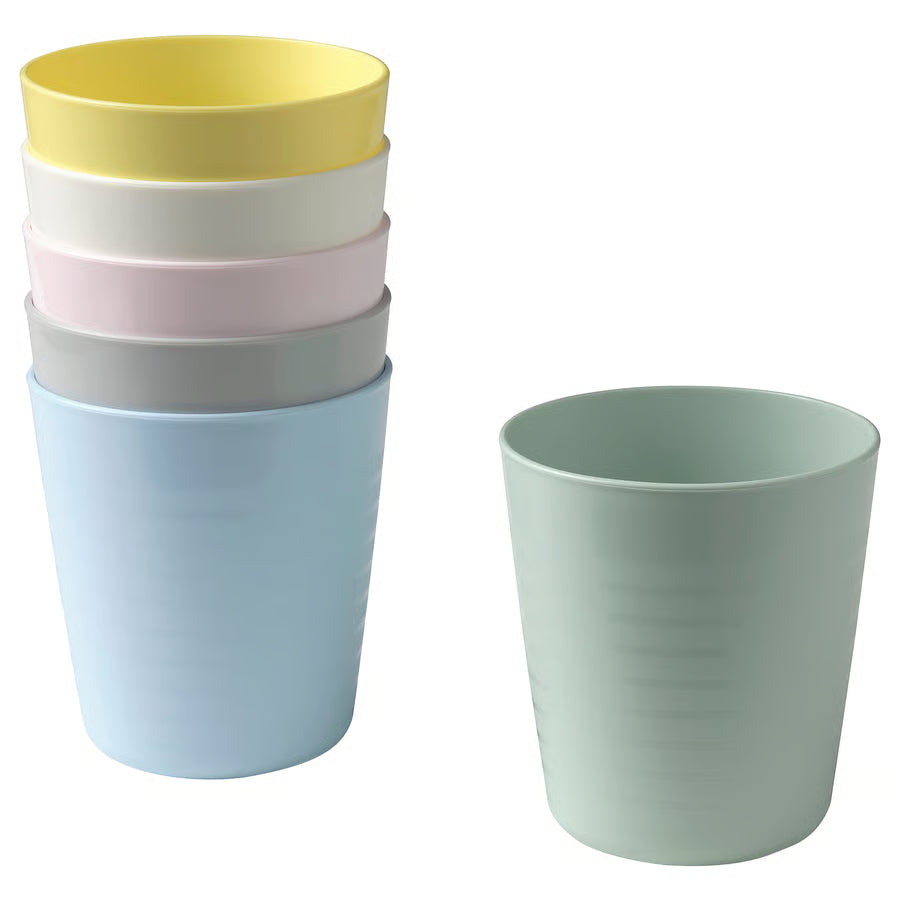 Location - Gobelet enfant multicolore plastique - lot de 10 gobelets [ML-ENF-GOB-01]
