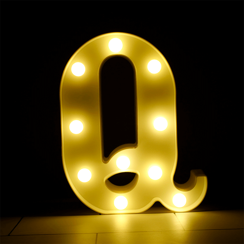 Lettre Q Lumineuse LED